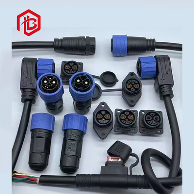 Plug imperméable à l'eau pour stockage d'énergie domestique de haute qualité A25 Multifonction connecteurs imperméables à l'eau auto-verrouillable